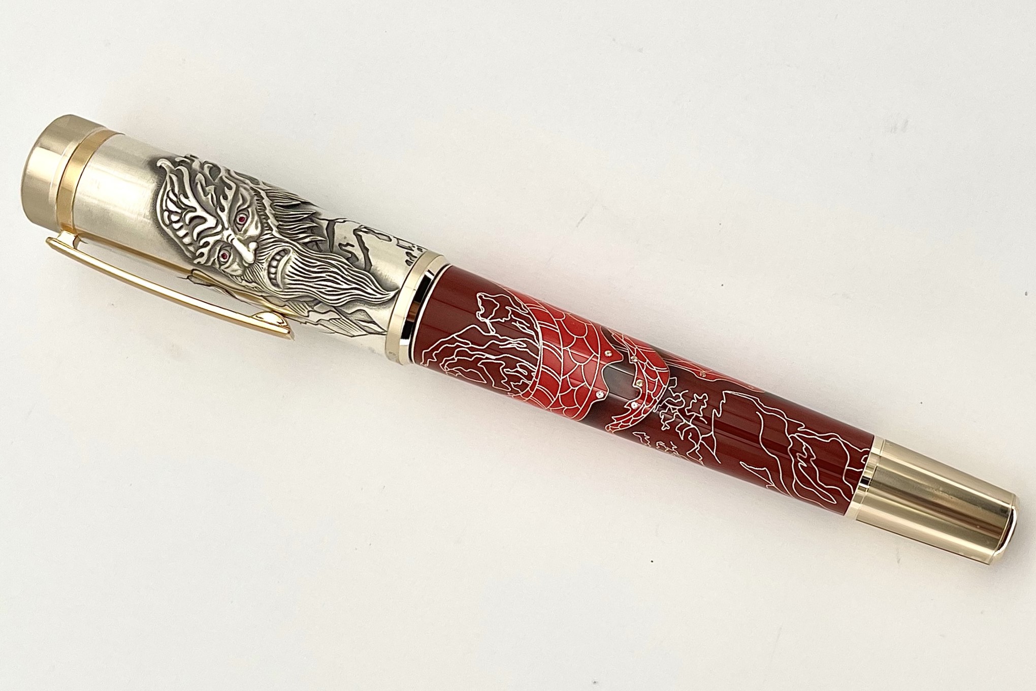 MontblancMB127037Limited Edition88SignsAndSymbolsTorchDragonFountainPen_H